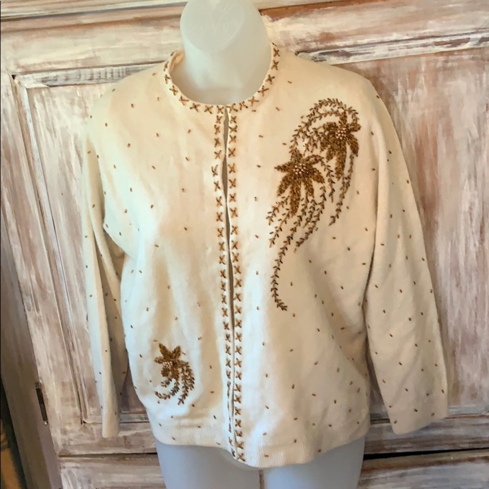 Vintage 1950’s Beaded lambswool angora sweater